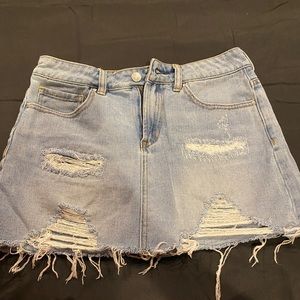 Denim skirt. Size 25